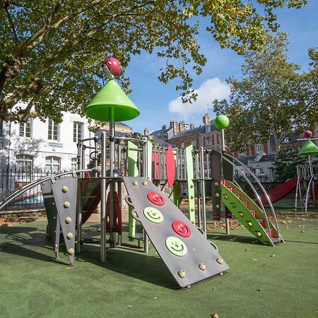 Danton Renaissance - F2 Renove - Tout Equipe Le Havre Exterior foto